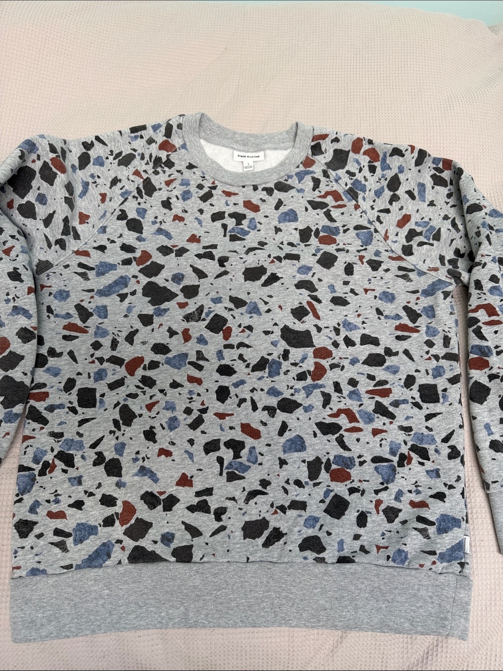 Frank and Oak sz L Terrazzo patterned crewneck gray sweatshirt easily unisex